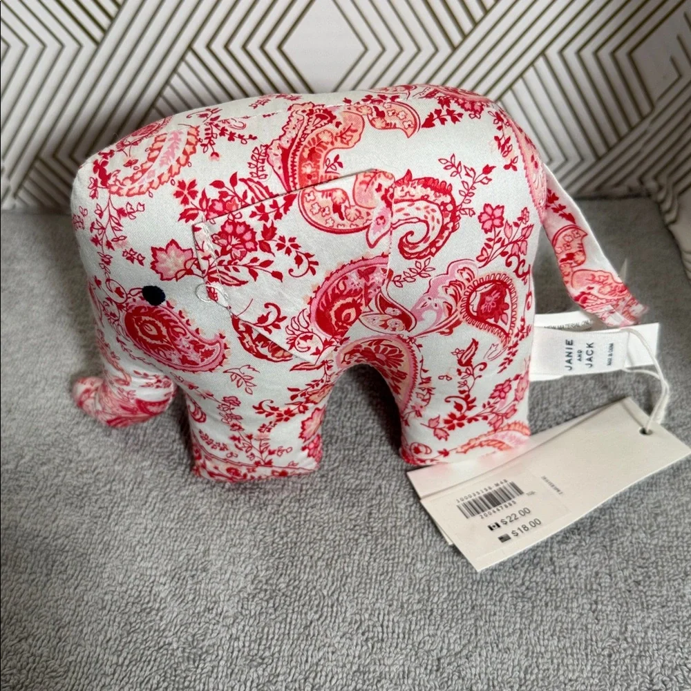 Janie and Jack hat NWT White bucket Hat with bow and‎ pleats and elephant rattle